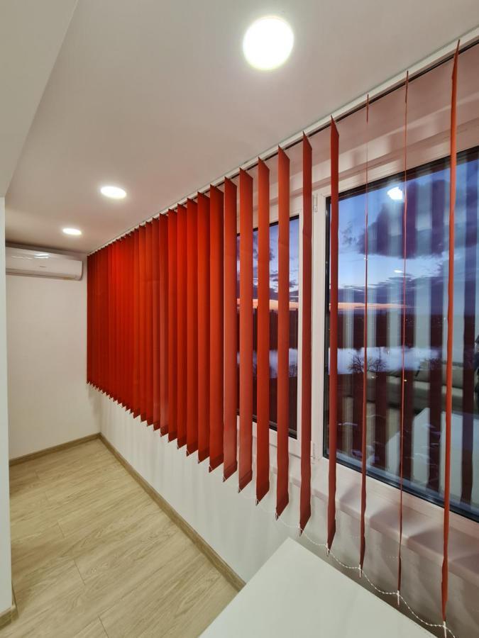 Luxury Panoramic Apartment Oradea Luaran gambar
