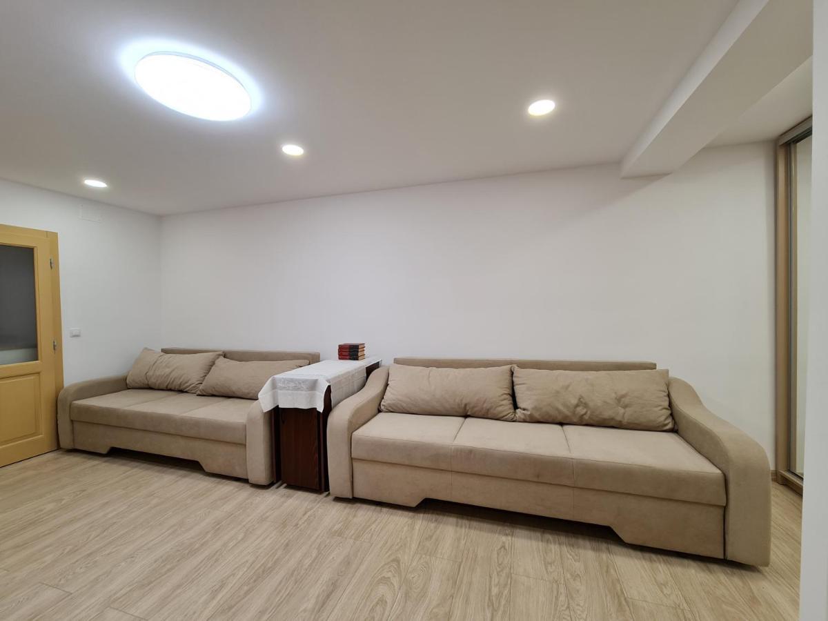 Luxury Panoramic Apartment Oradea Luaran gambar