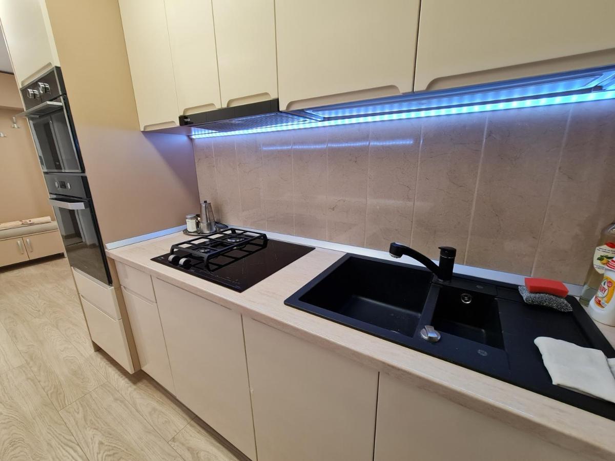 Luxury Panoramic Apartment Oradea Luaran gambar
