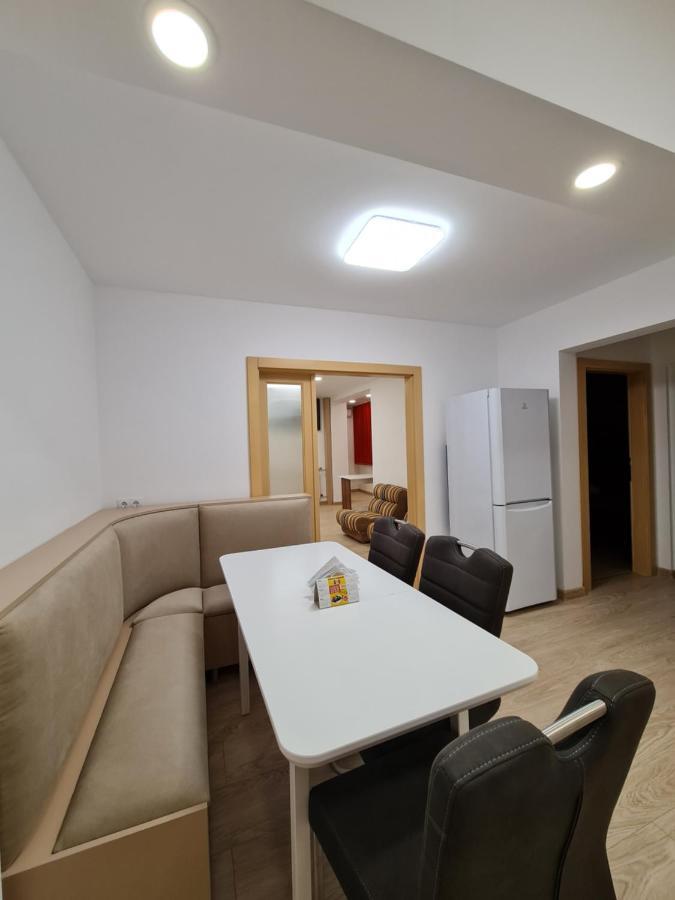 Luxury Panoramic Apartment Oradea Luaran gambar